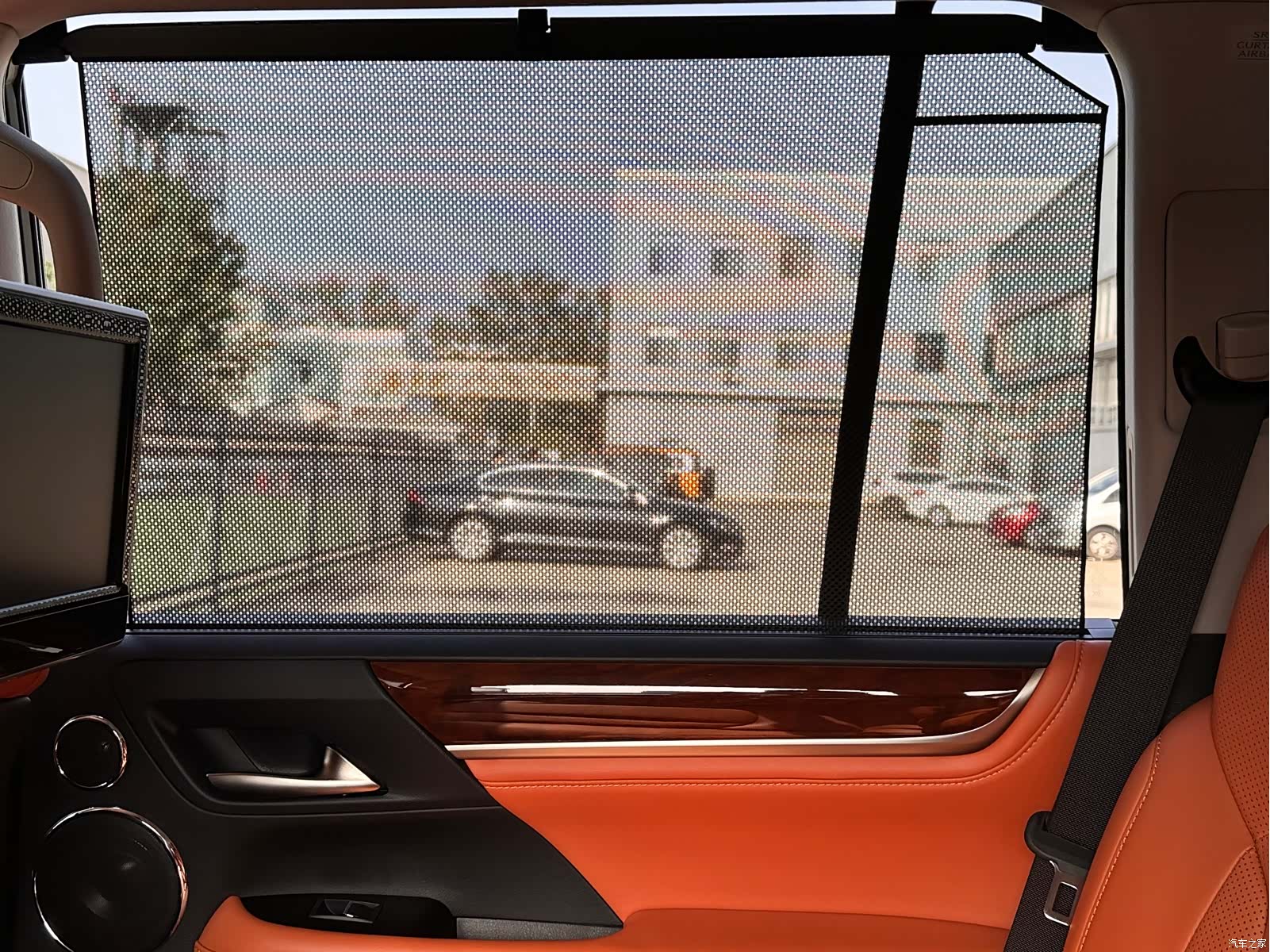 Lexus LX, 2016 18