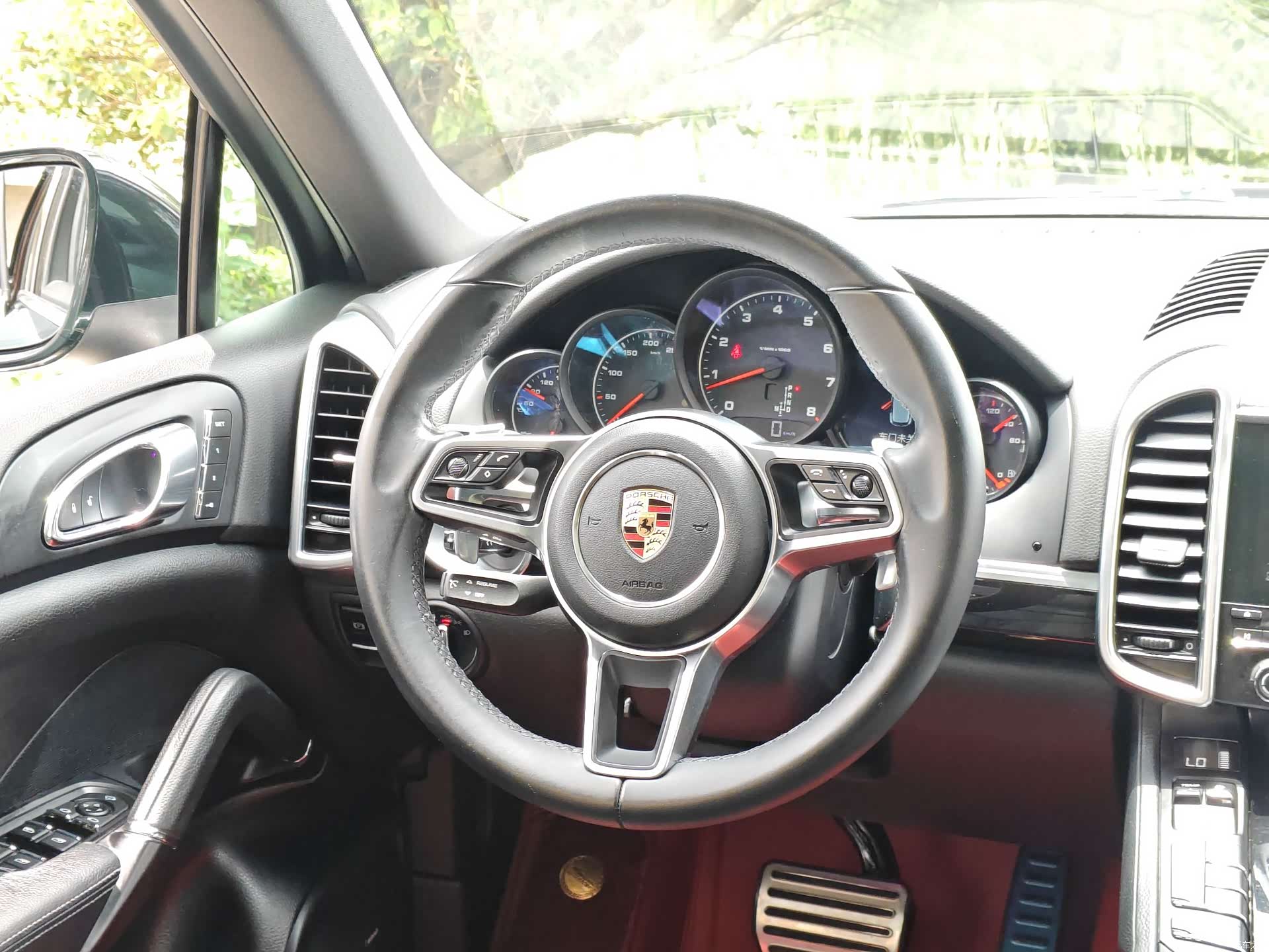 Porsche Cayenne, 2017 8