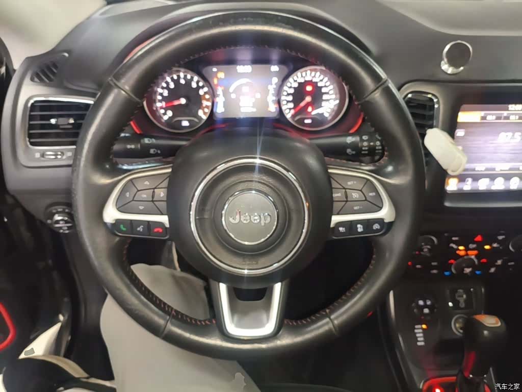 Jeep Compass, 2018 11