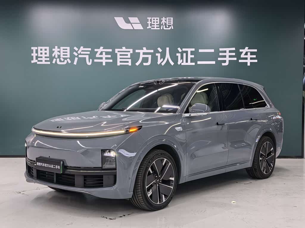 Li Auto L8