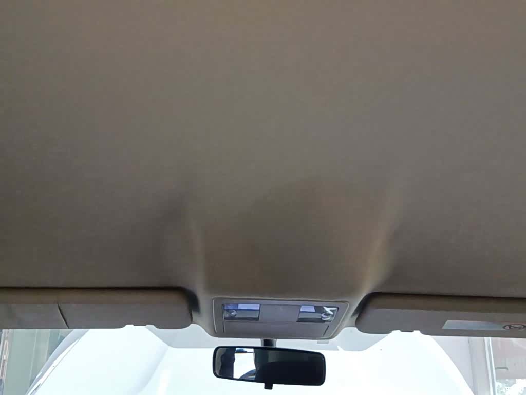 DongFeng AX7, 2015 18
