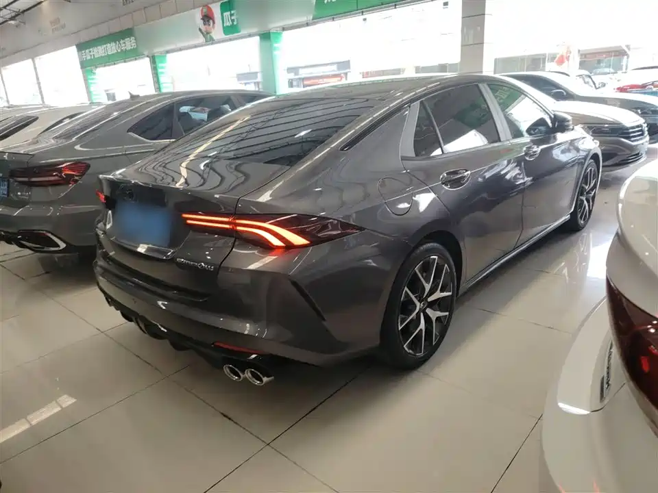 Trumpchi Shadow Leopard