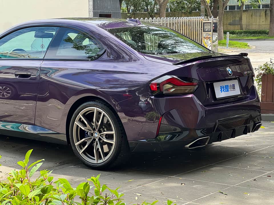 BMW M240i