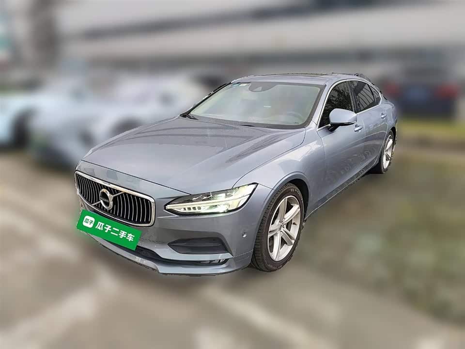 Volvo S90