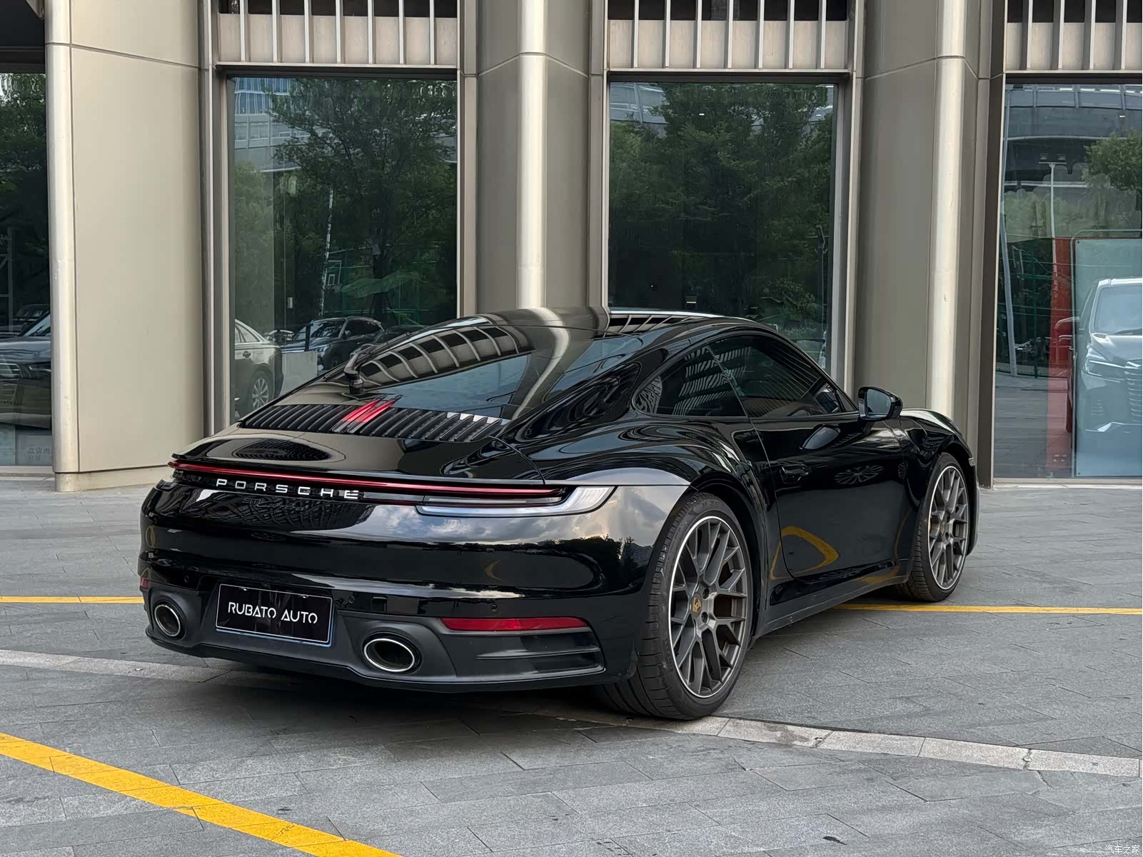 Porsche 911, 2020 4