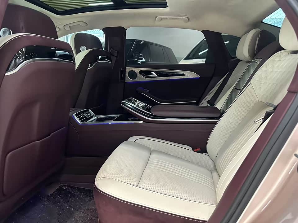 Hongqi H9 Hongqi H9
