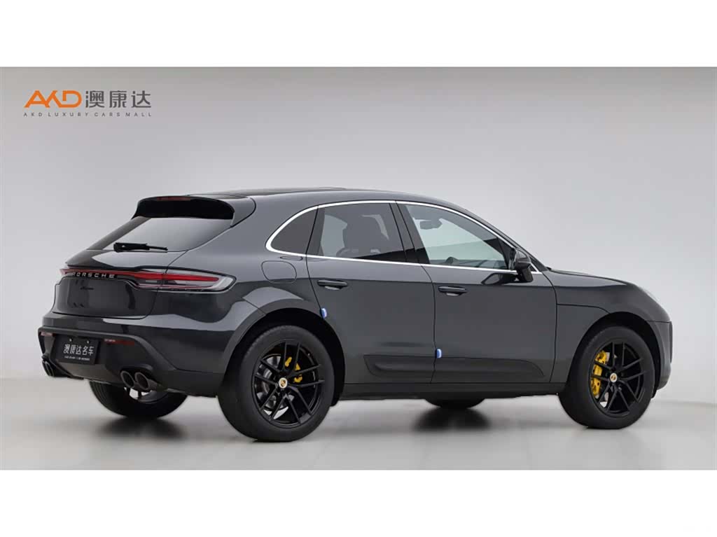 Porsche Macan, 2023 3