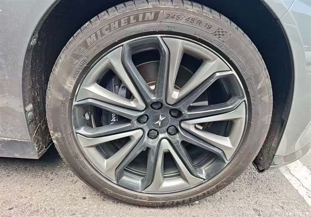 Xpeng P7, 2022 12