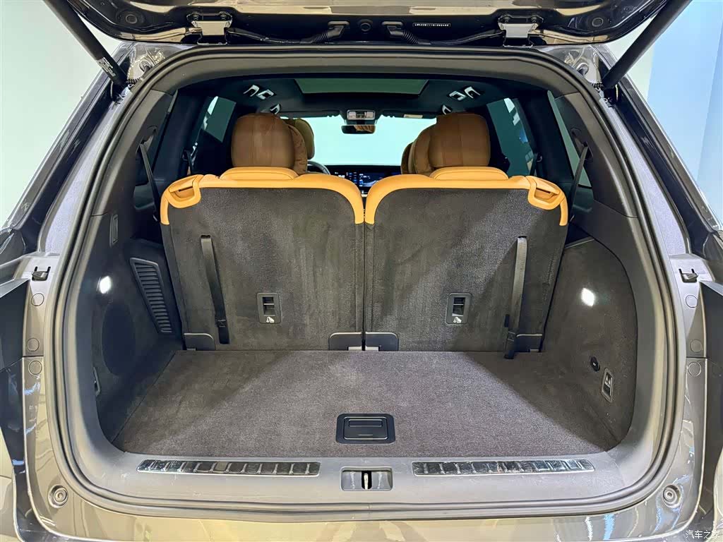 Li Auto ONE, 2022 11