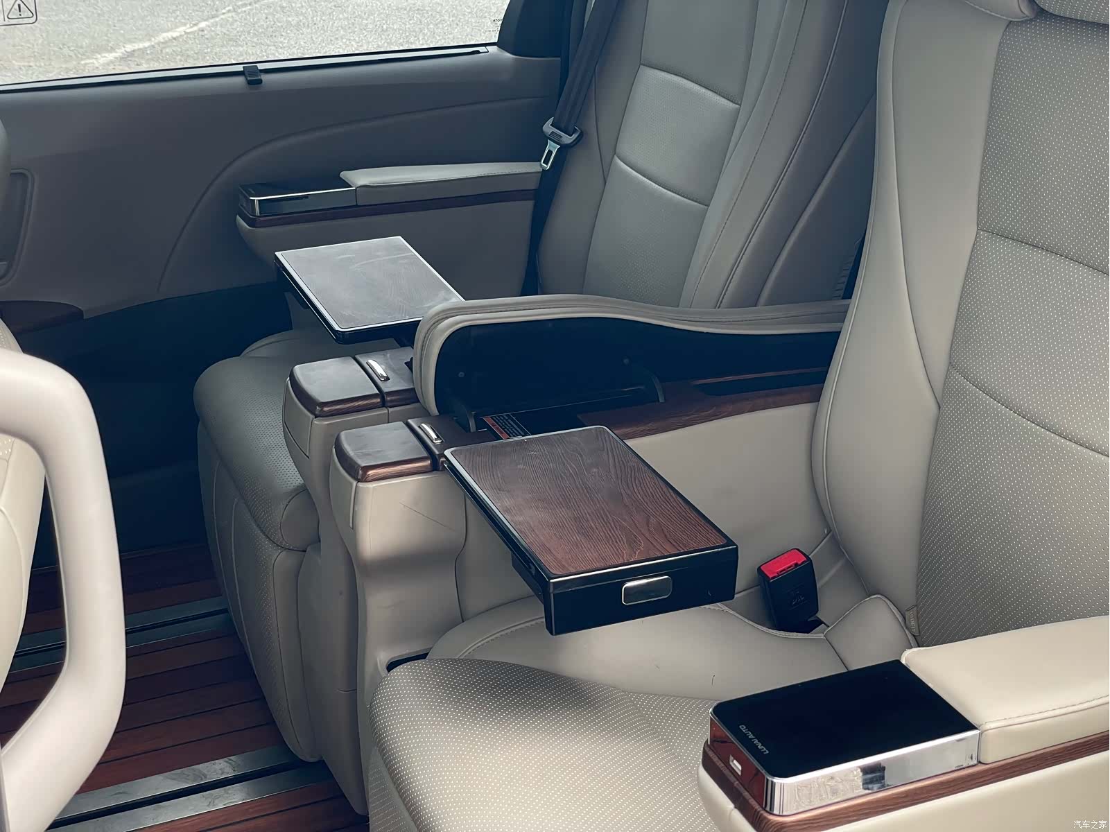 Toyota Sienna, 2019 12