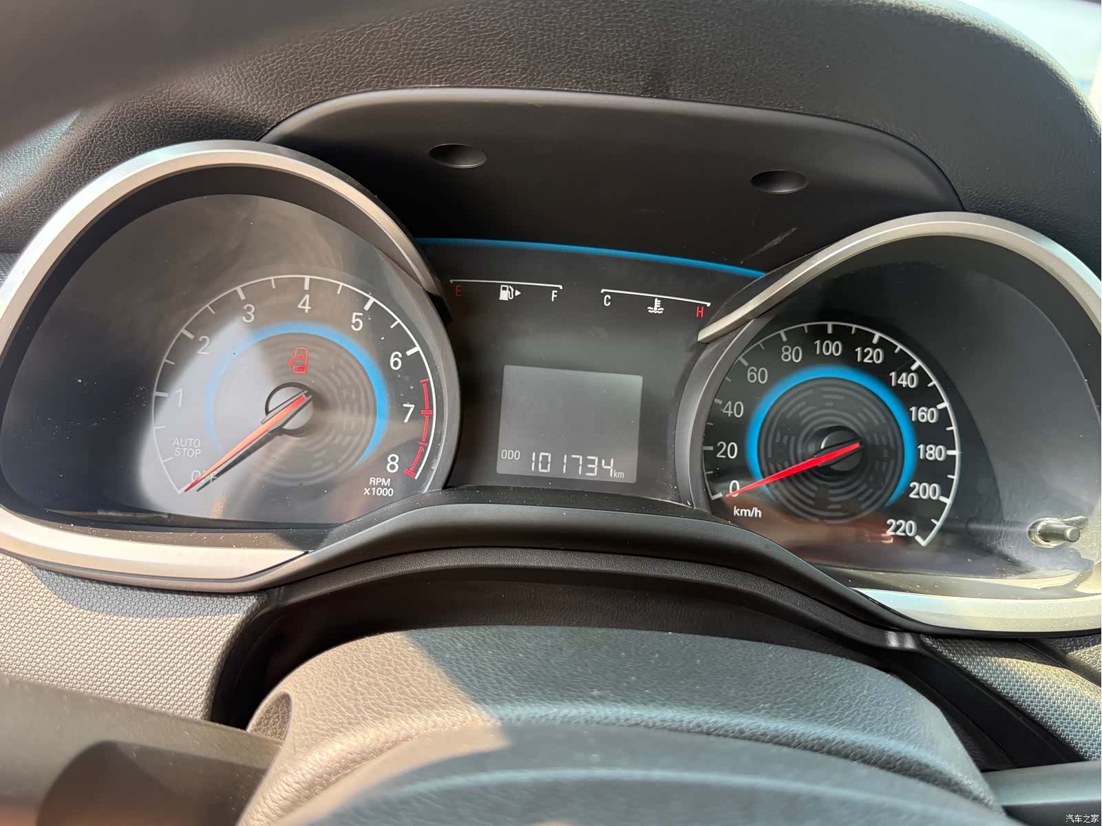 Chevrolet 320, 2017 10