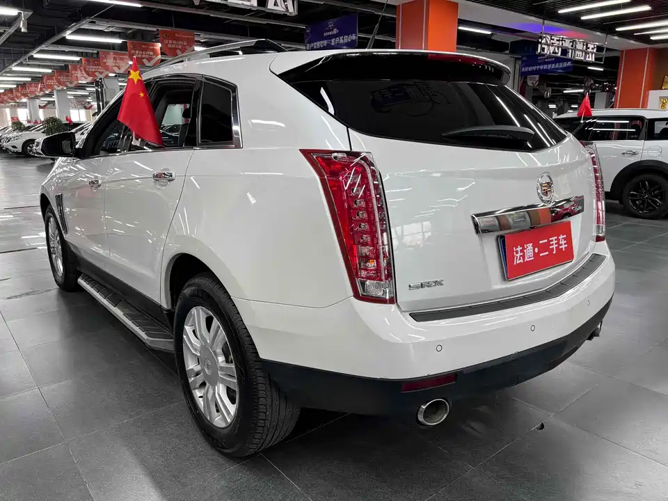 Cadillac SRX