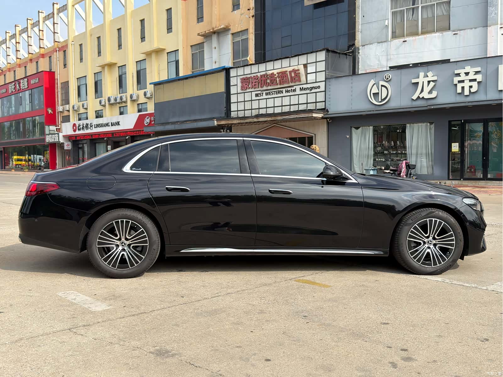 Mercedes-Benz E-Class, 2026 15