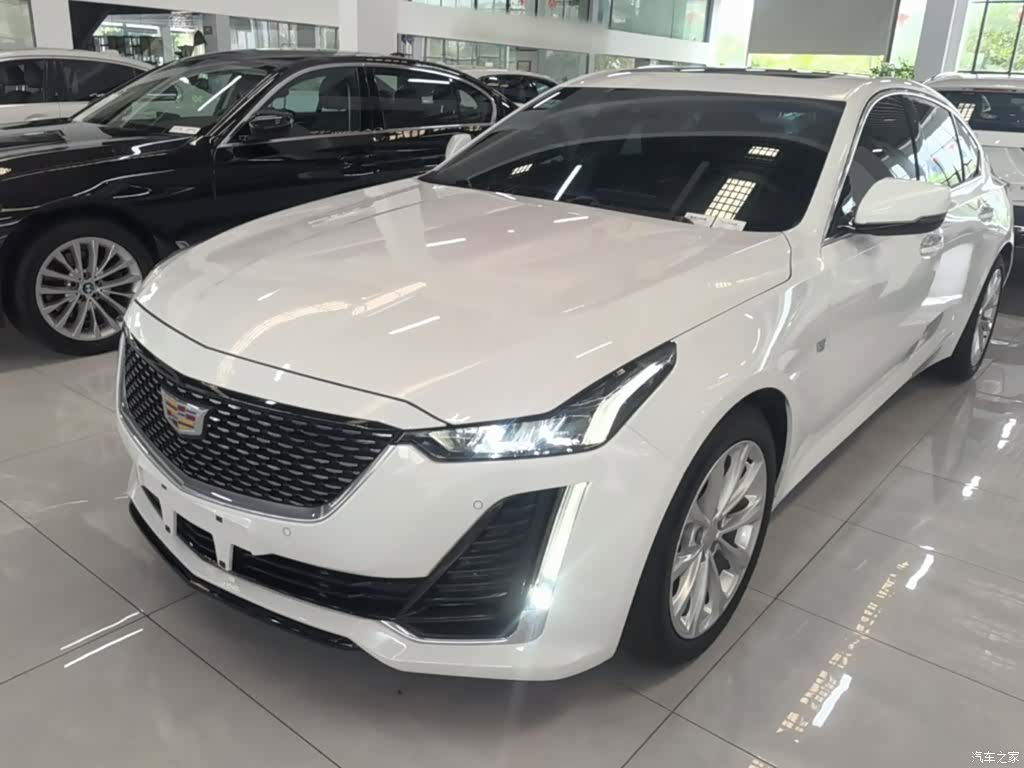 Cadillac CT5, 2023 1