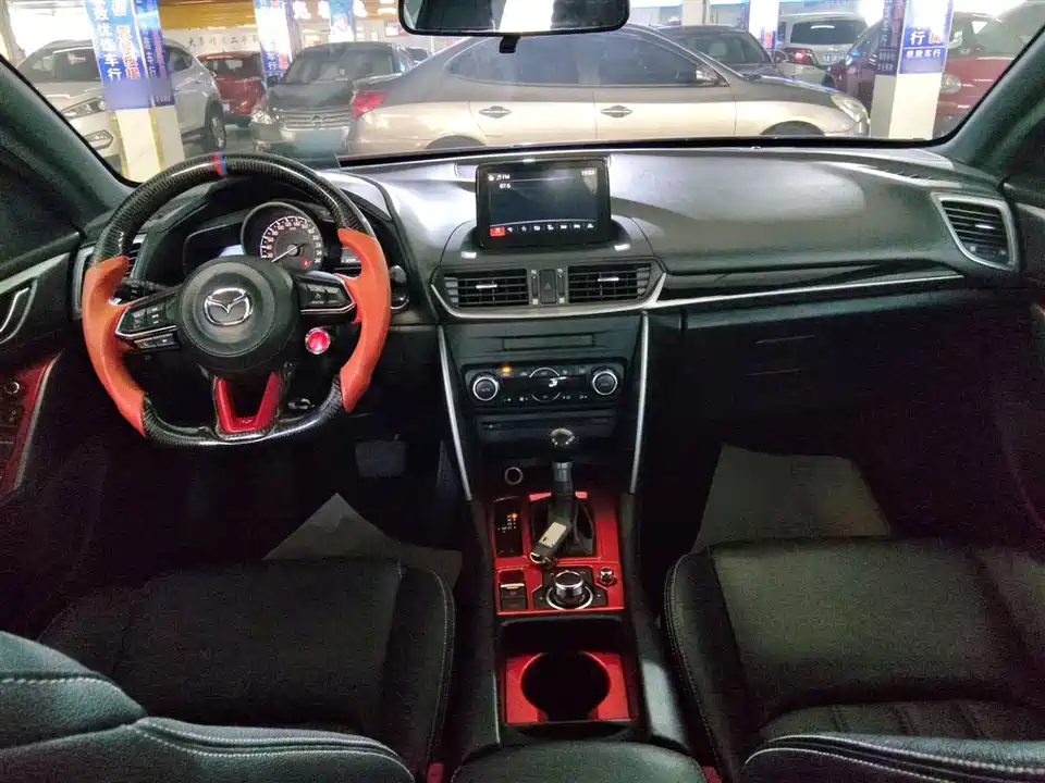 Mazda CX-4