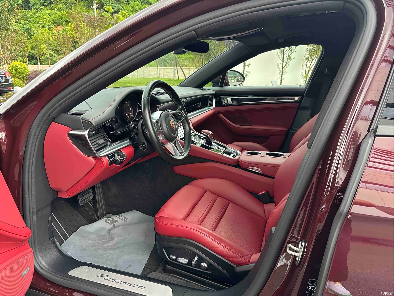 Porsche Panamera, 2019 4