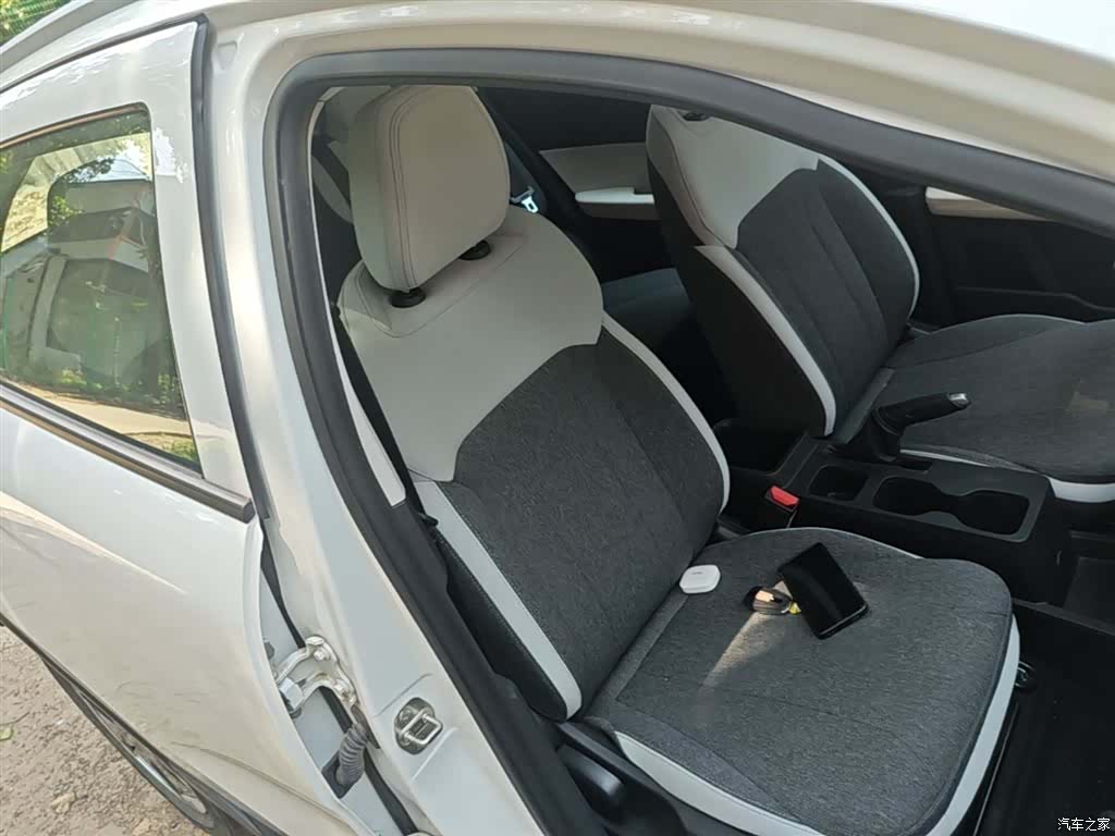 Geely E, 2024 25