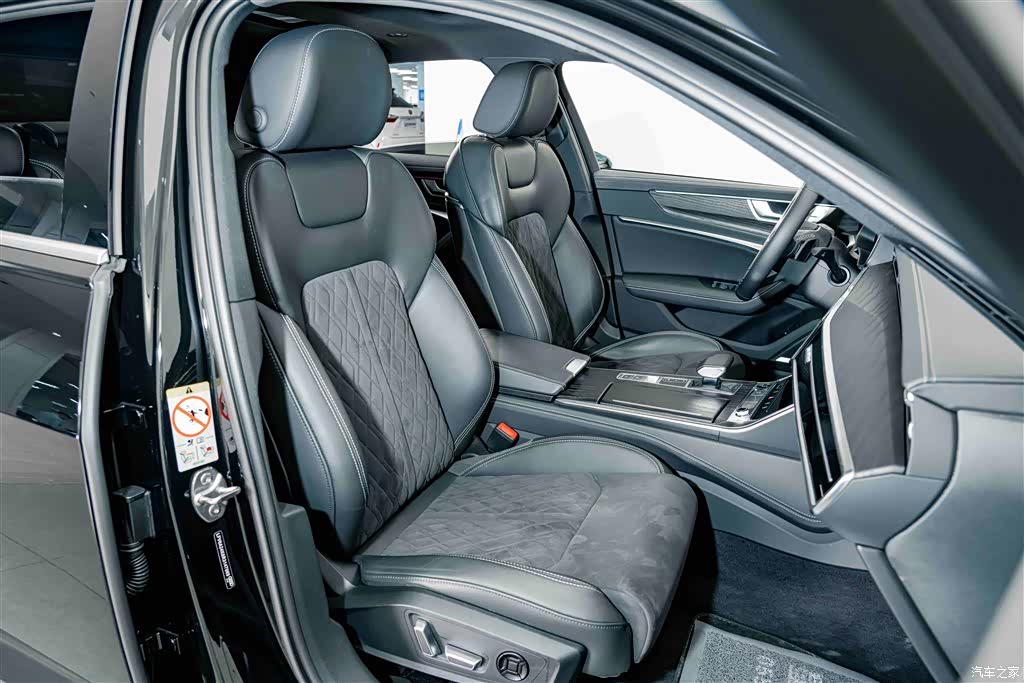 Audi A6L, 2025 19