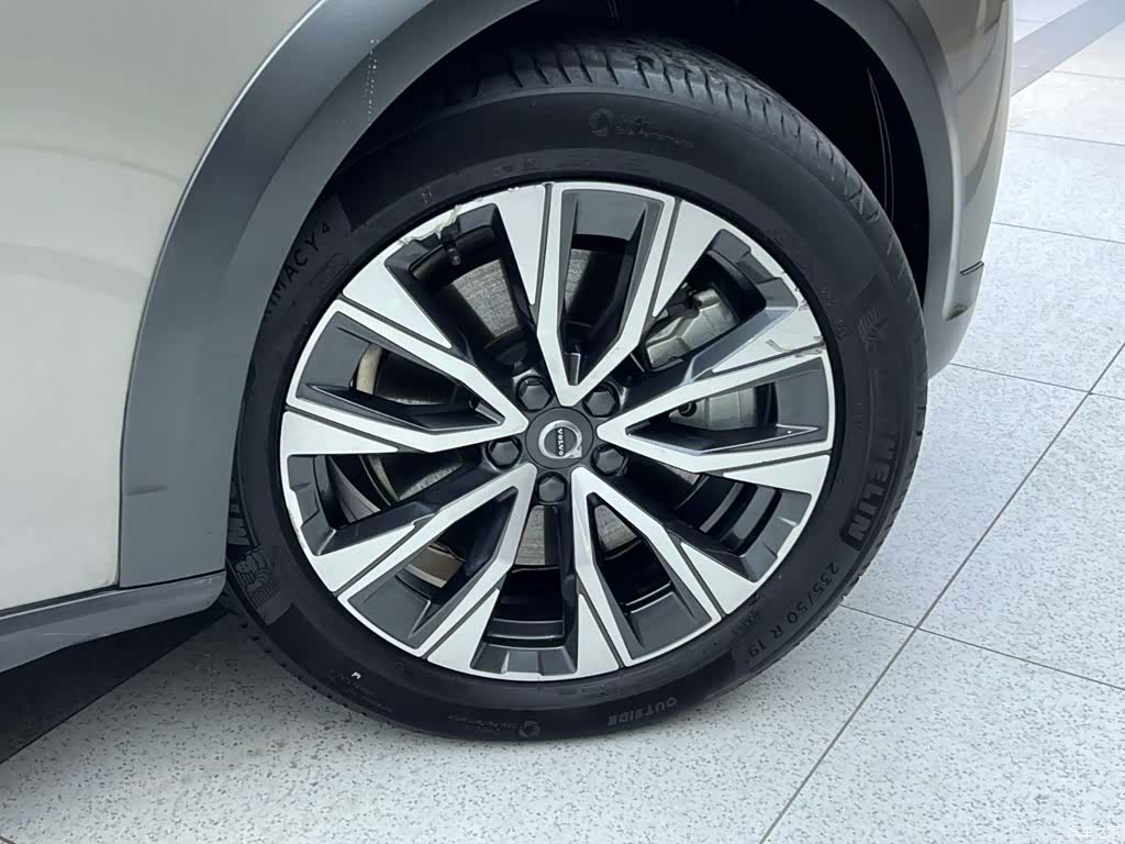 Volvo V90, 2023 6