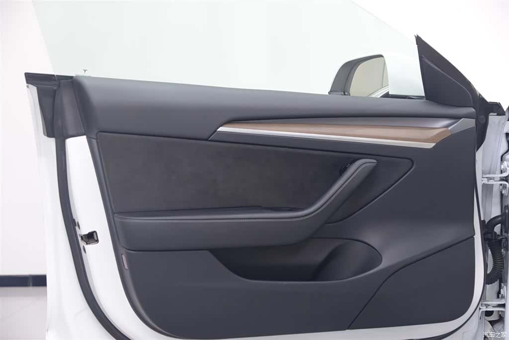 Tesla Model 3, 2021 6