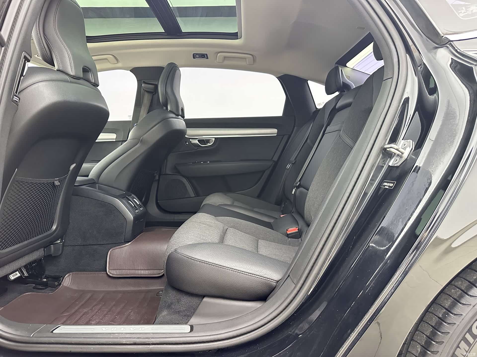 Volvo S90, 2019 7