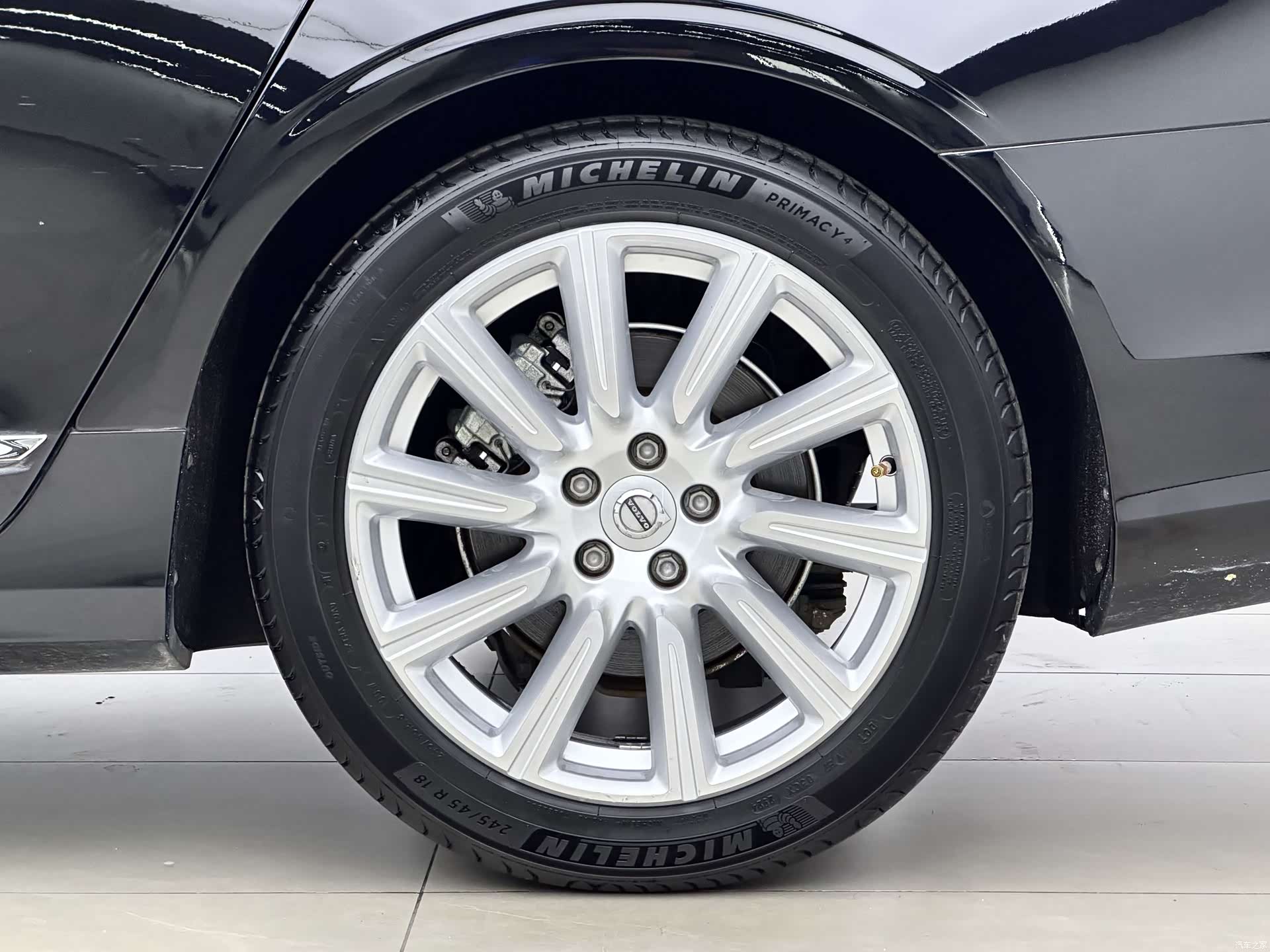 Volvo S90, 2019 17