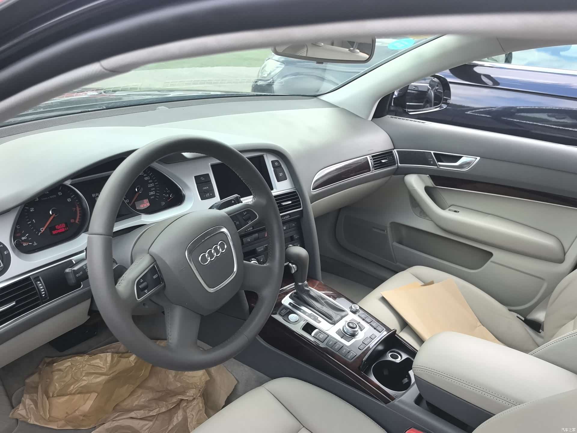 Audi A6L, 2011 7