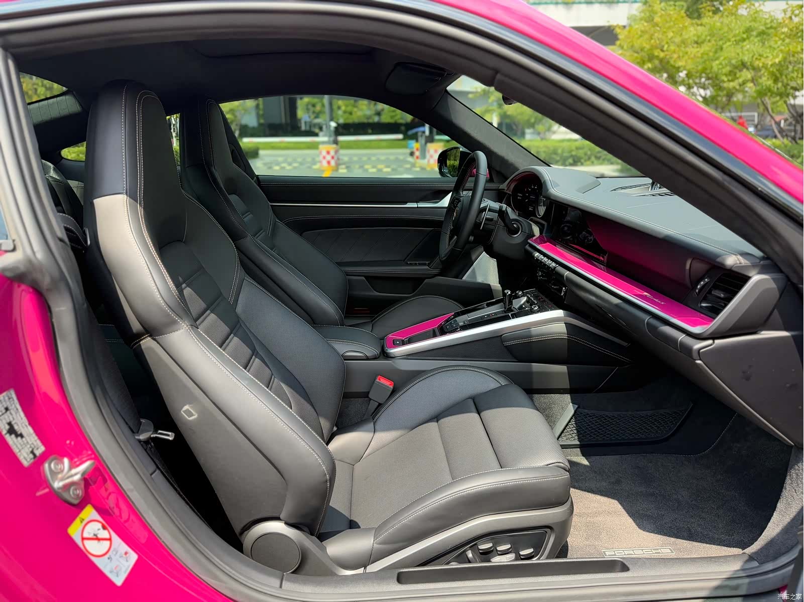 Porsche 911, 2022 19