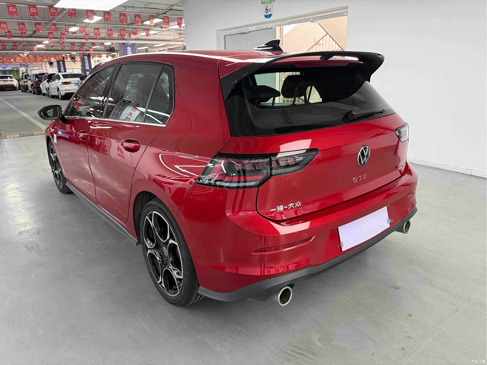 Volkswagen Golf, 2025 8