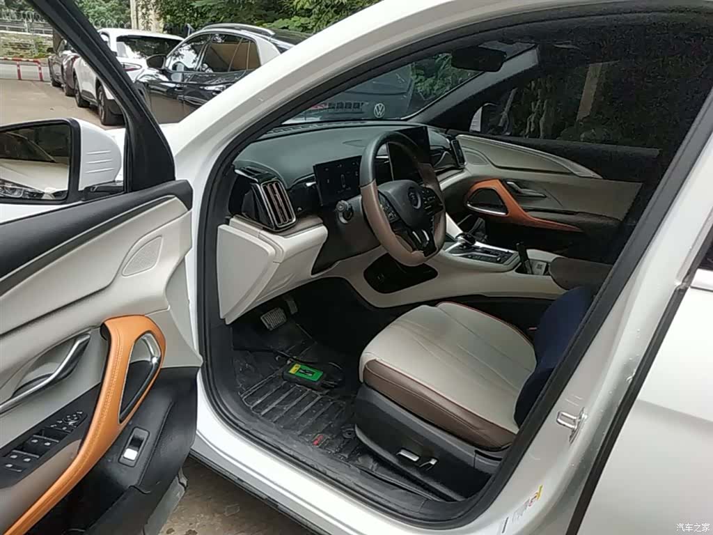 BYD Song, 2022 16