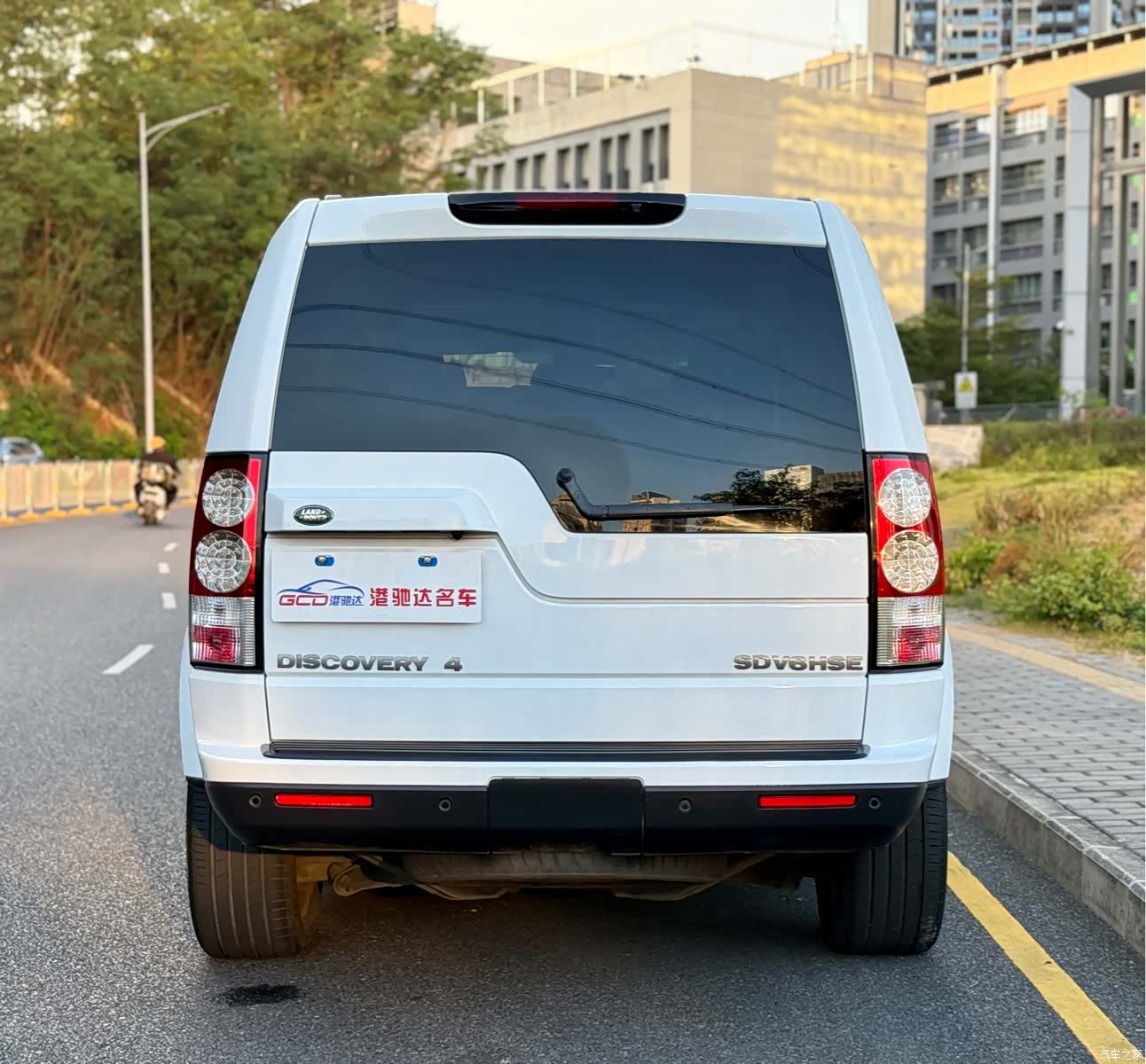 Land Rover Discovery, 2011 все фото
