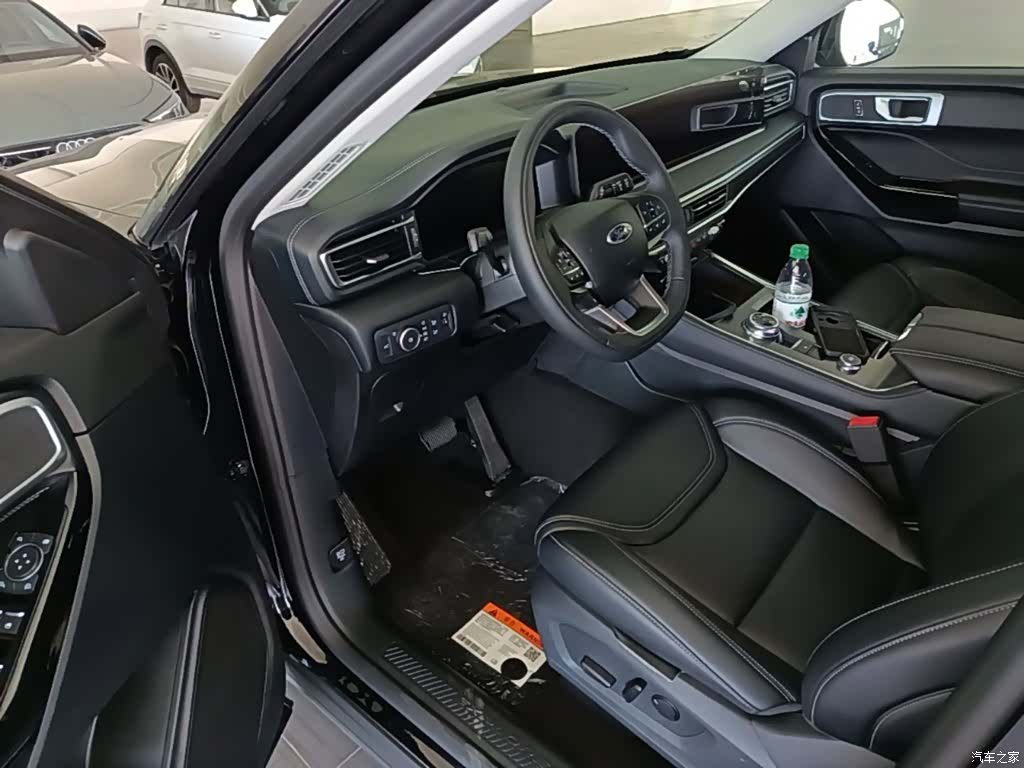 Ford Explorer, 2025 16
