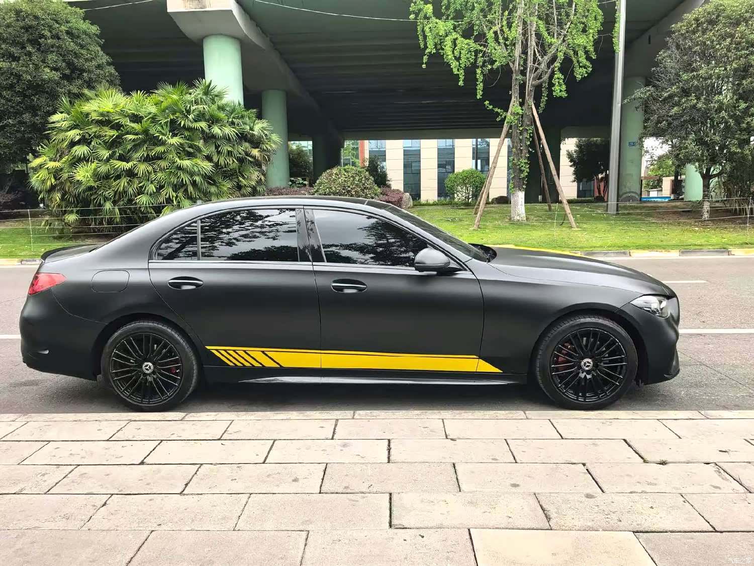 Mercedes-Benz C-Class, 2022 3
