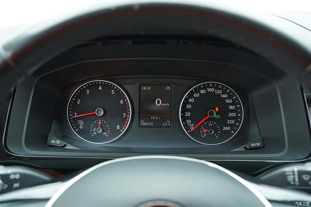 Volkswagen 7, 2018 28