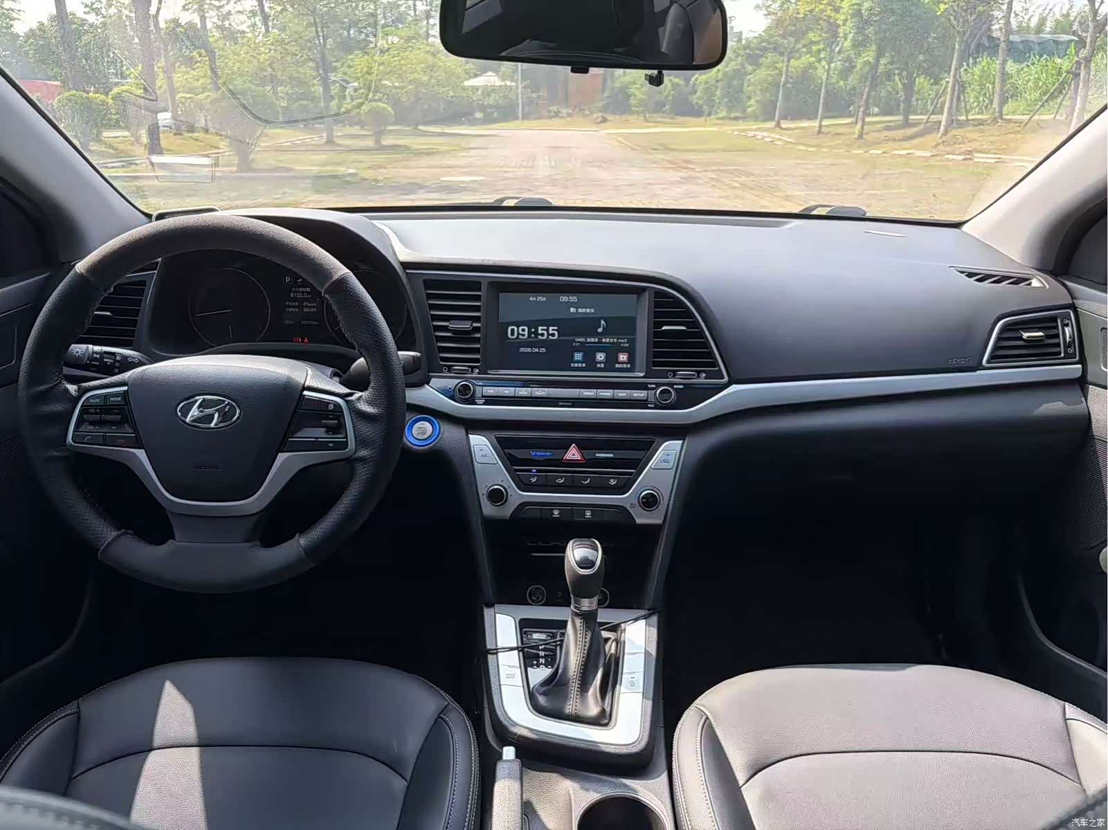Hyundai 15, 2018 12