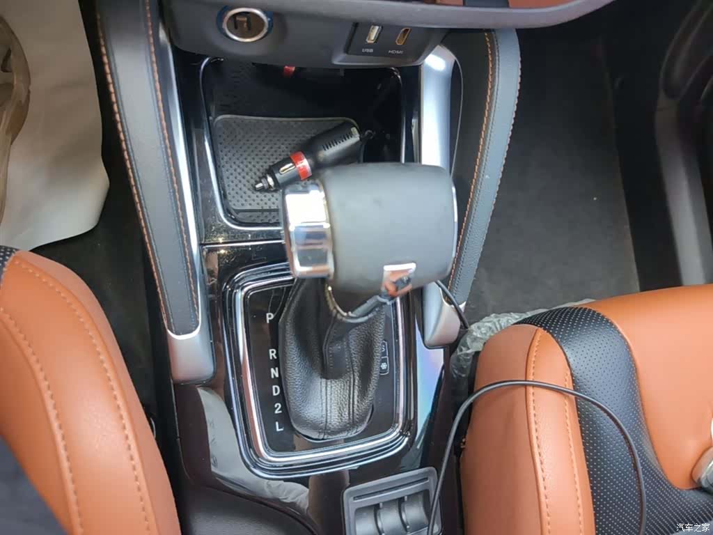 BAIC X35, 2017 14