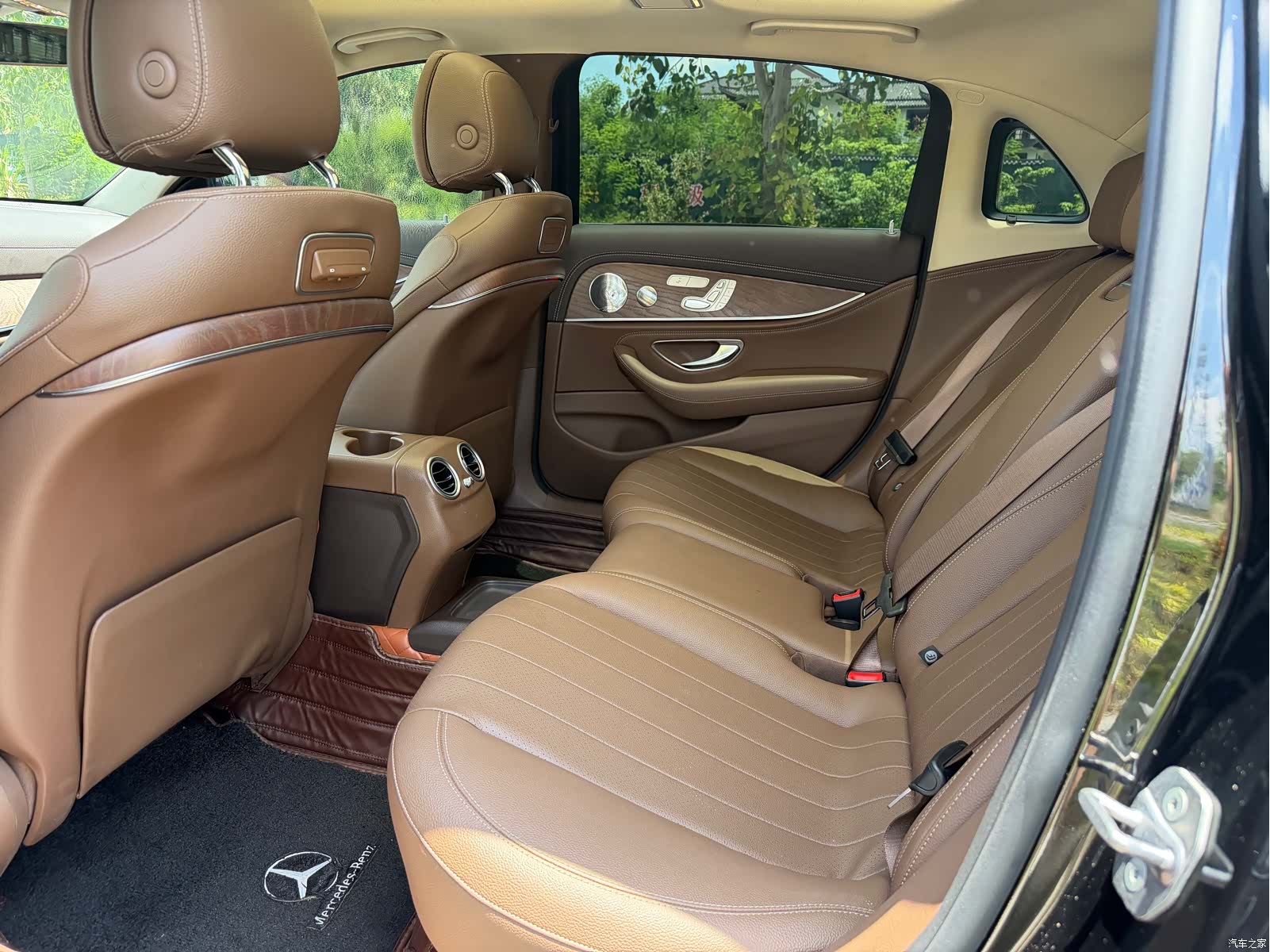 Mercedes-Benz E-Class, 2020 9