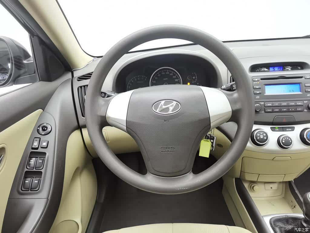 Hyundai GLS, 2010 11