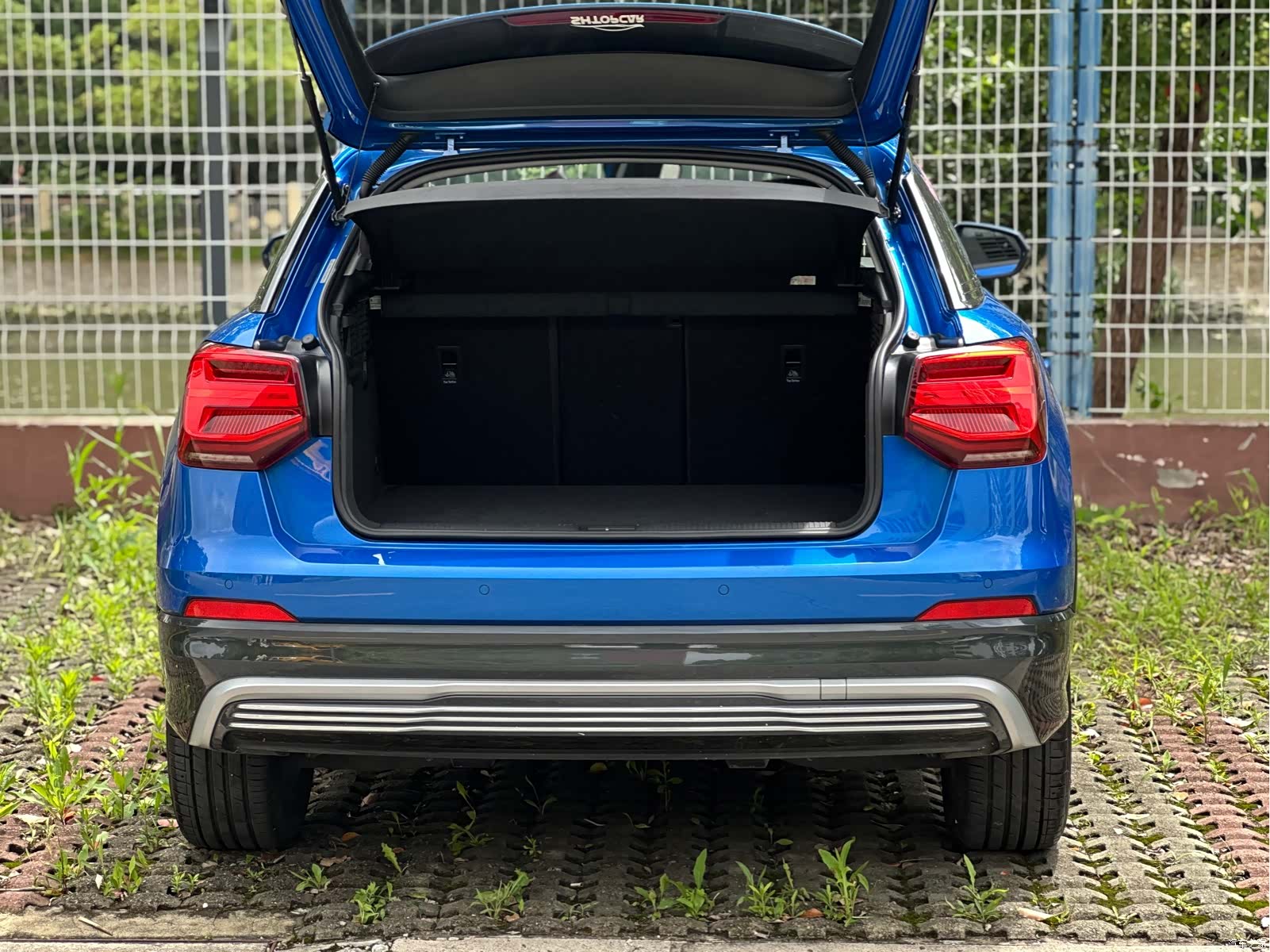 Audi e-tron, 2020 25