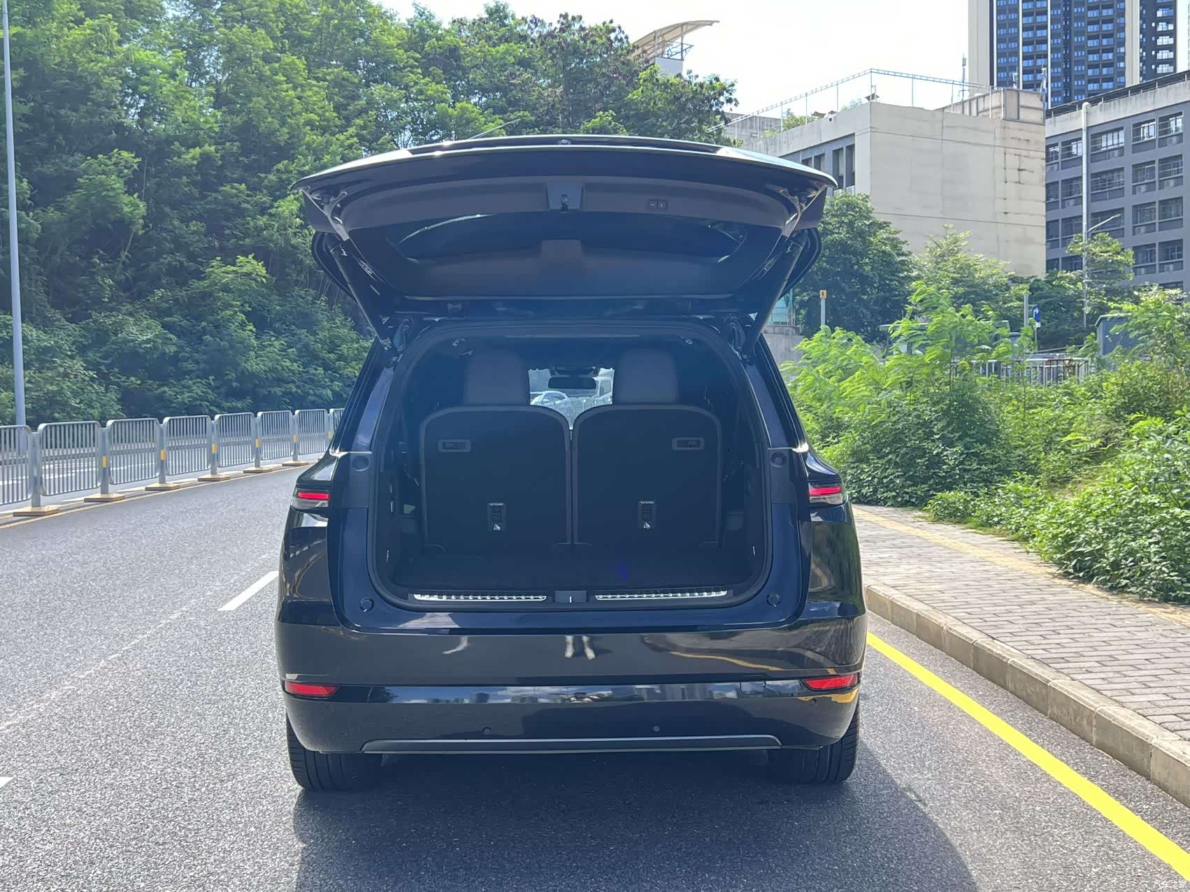 Li Auto L9, 2022 8