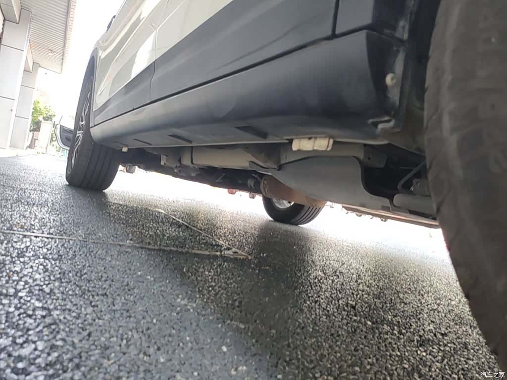 DongFeng AX7, 2018 22