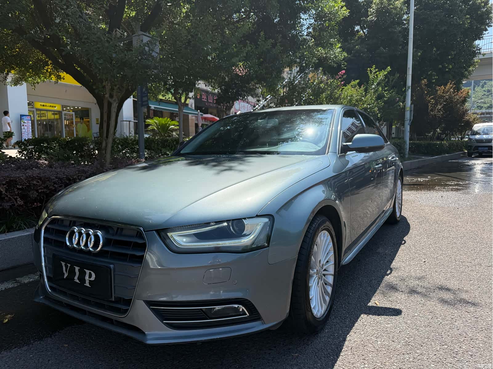 Audi A4L, 2014 6