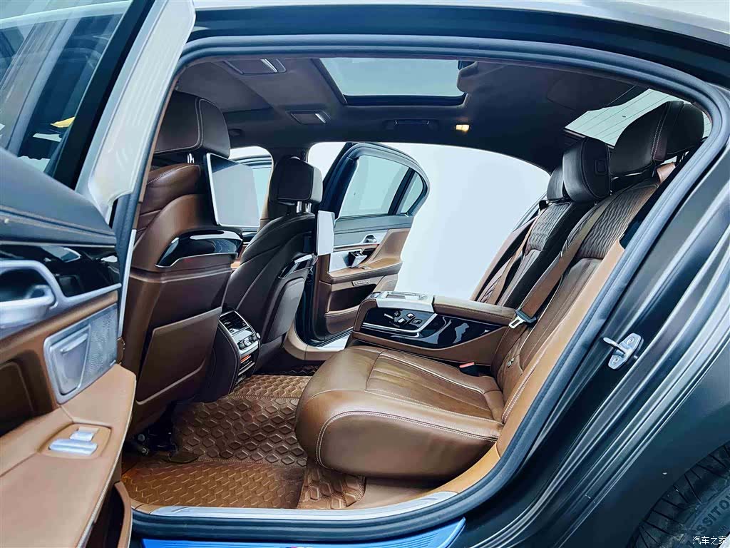 BMW 7 Series, 2019 11