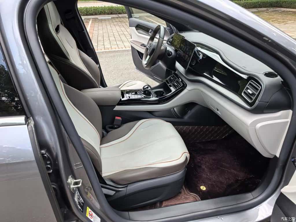 BYD Qin, 2024 8
