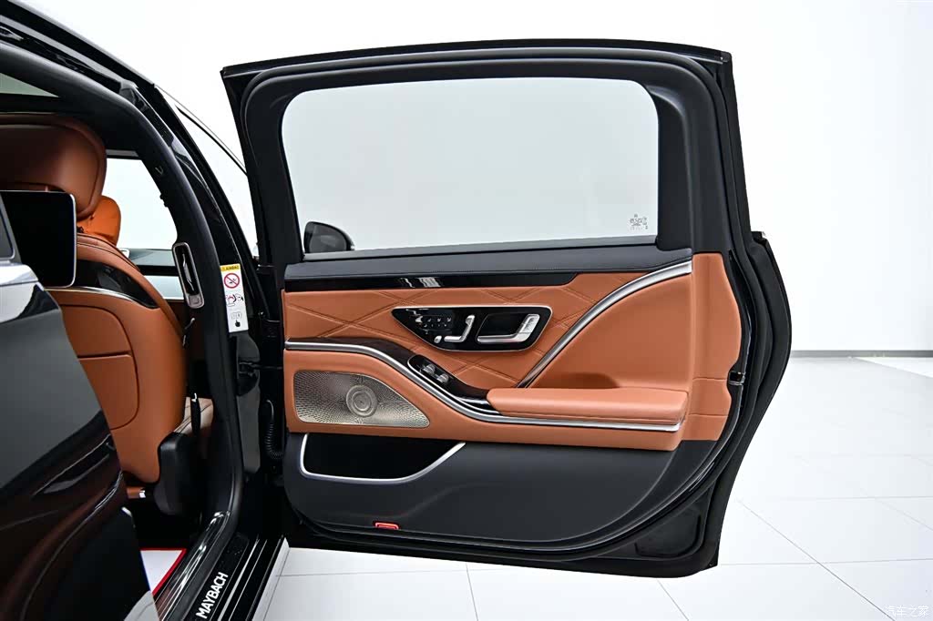 Maybach S-Class, 2022 23