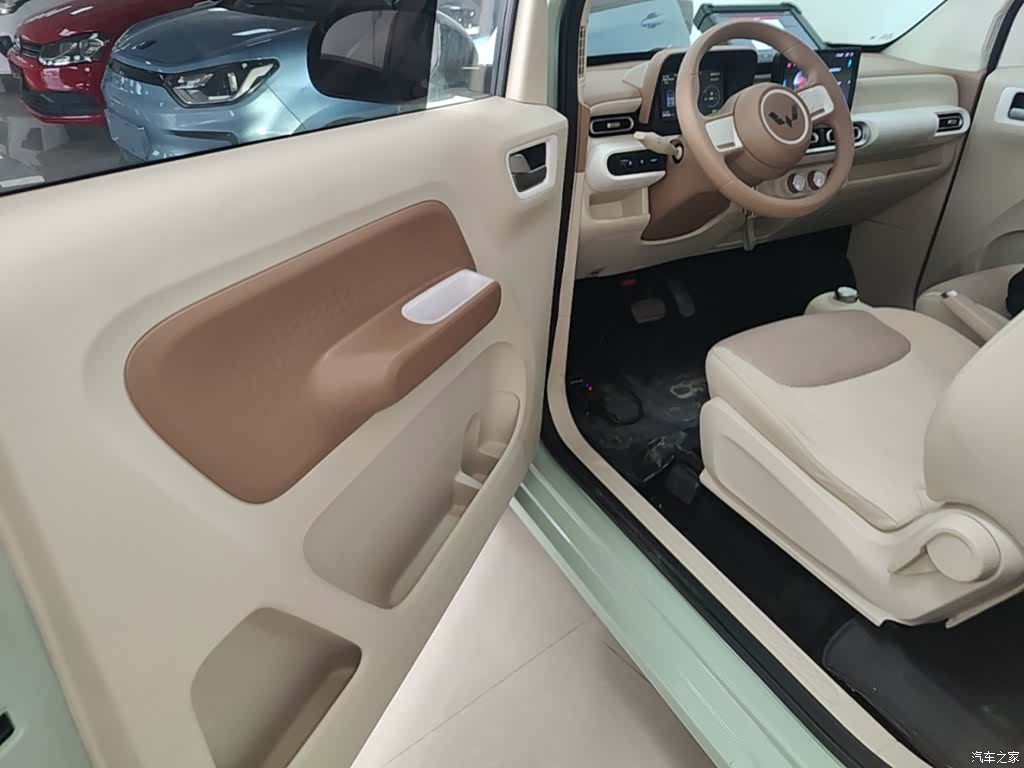 Wuling MINIEV, 2024 16