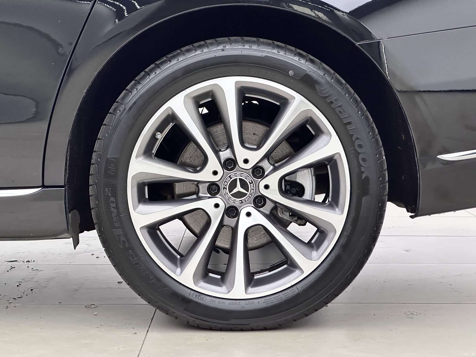 Mercedes-Benz E-Class, 2019 15