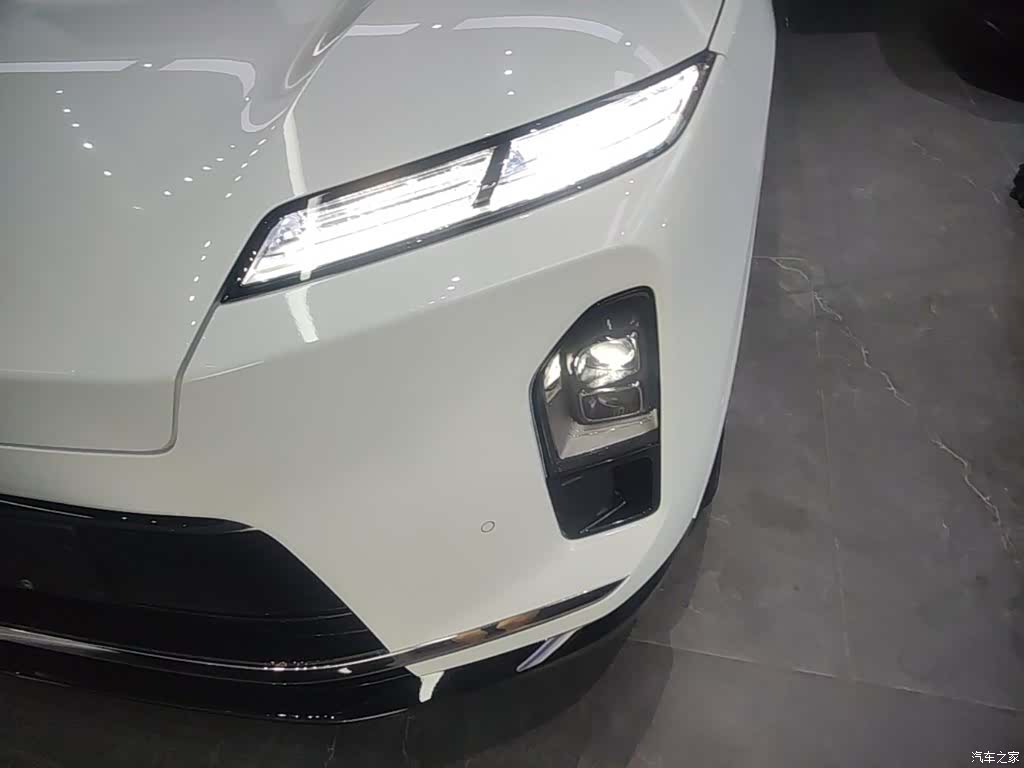 NIO ES8, 2026 24