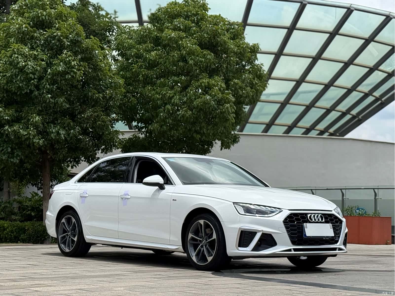 Audi A4L, 2020 3