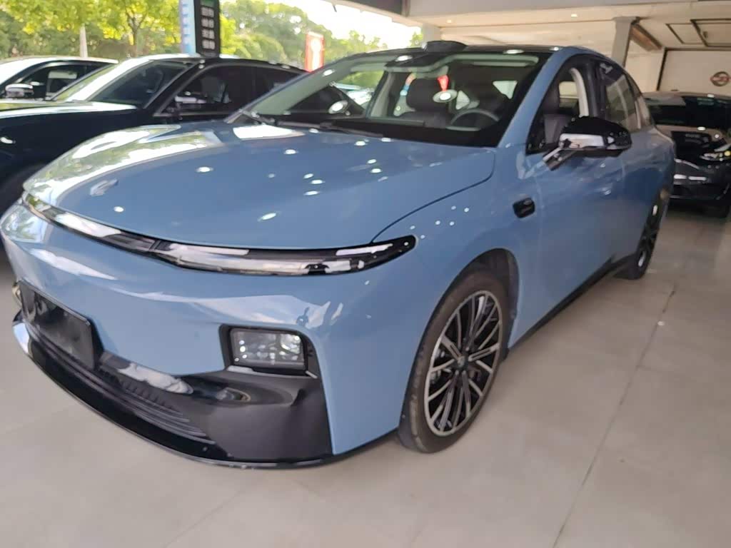 Leapmotor B01